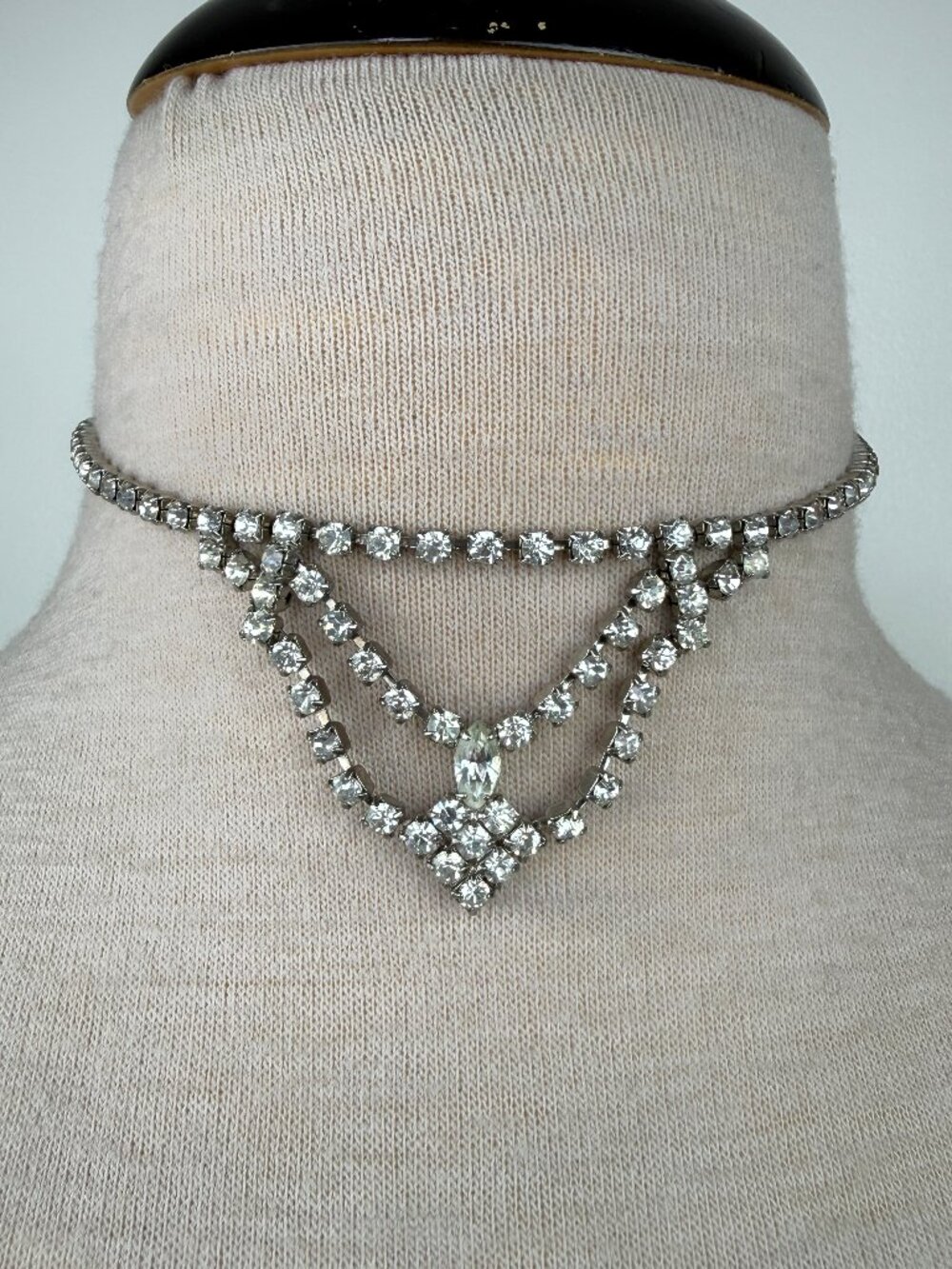 Vintage Clear Rhinestone Silver Tone Choker Necklace 14.25"